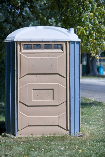 Portable Toilet Options We Offer in Hope, IN